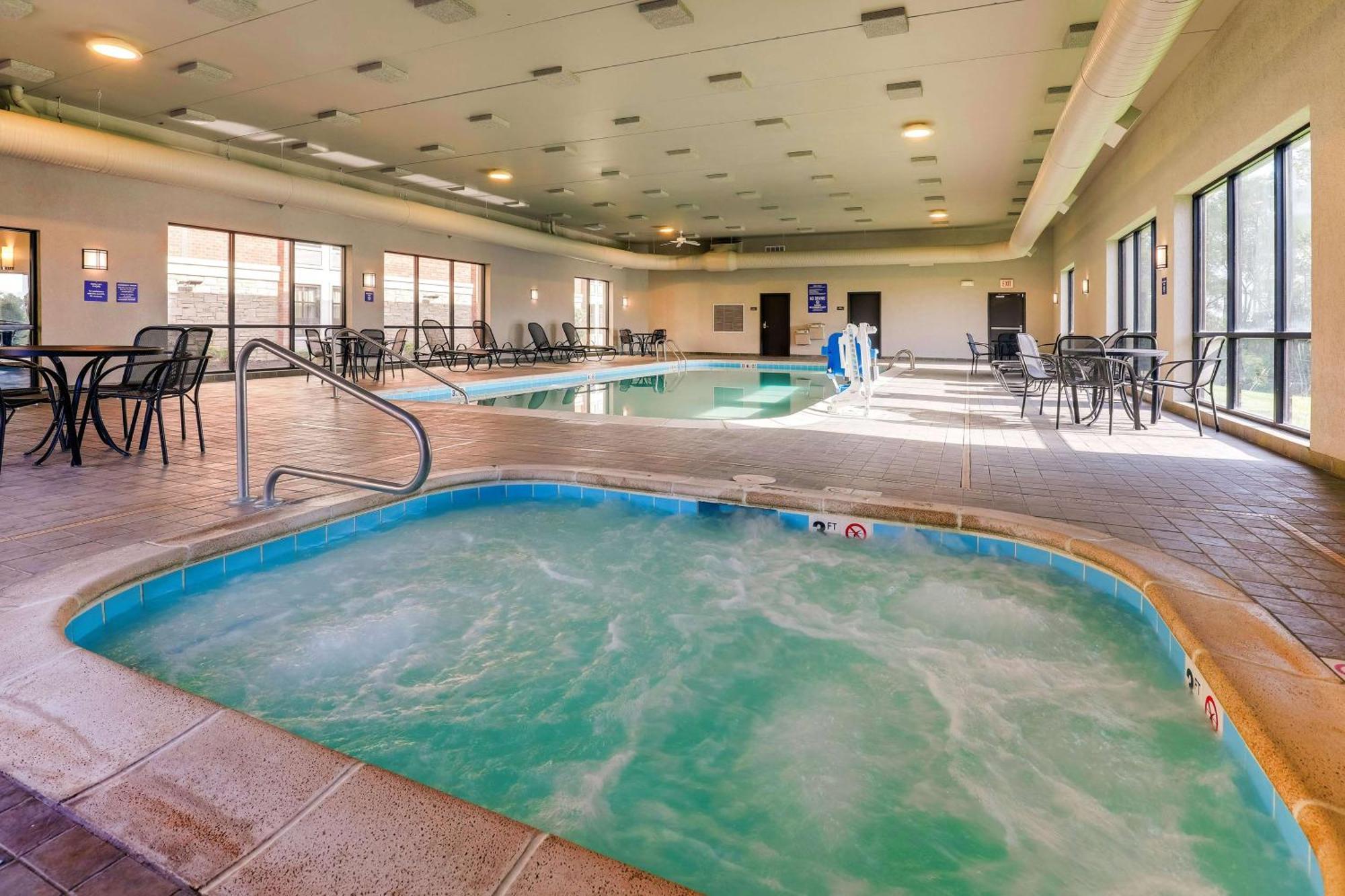Drury Inn & Suites St Joseph Saint Joseph Eksteriør bilde